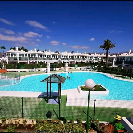 Appartamento Poolside Duplex In Secure Gated Complex *